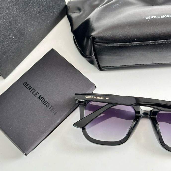 Picture of Gentle Monster Sunglasses _SKUfw60667909fw